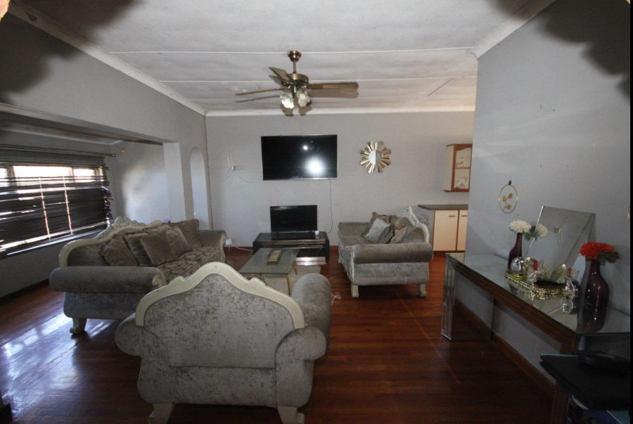 4 Bedroom Property for Sale in Sunnyridge Eastern Cape